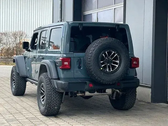 Neu Jeep Wrangler Rubicon 470 PS (345 kW) 2026 Grau SUV