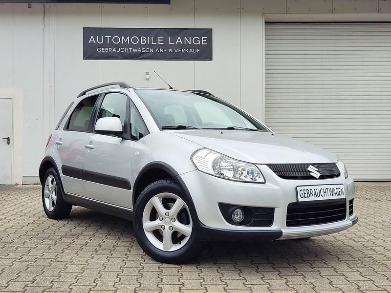 Gebraucht Suzuki SX4 107 PS (78 kW) 2009 Silber SUV
