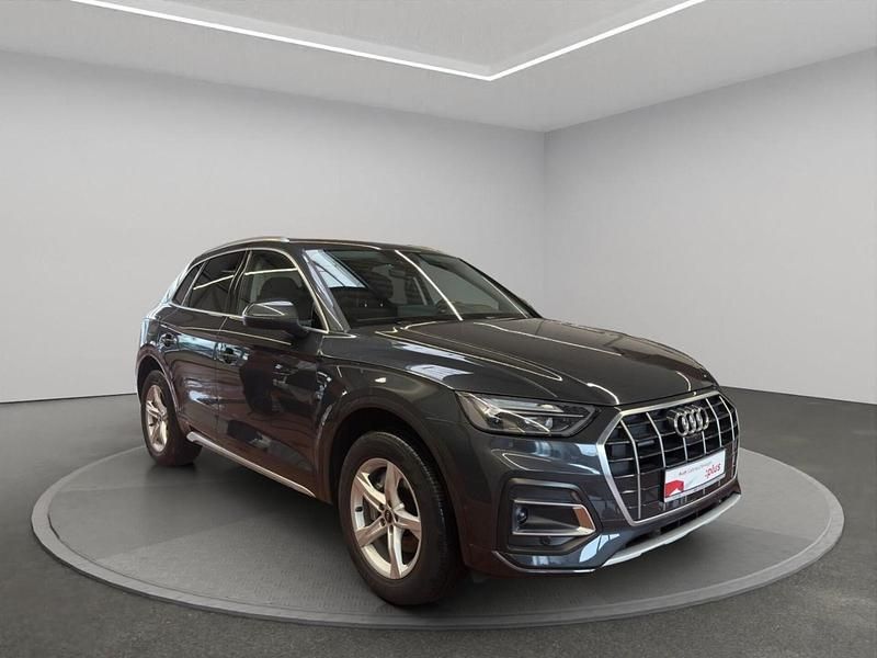 Gebraucht Audi Q5 Advanced 204 PS (150 kW) 2023 Manhattangrau metallic SUV
