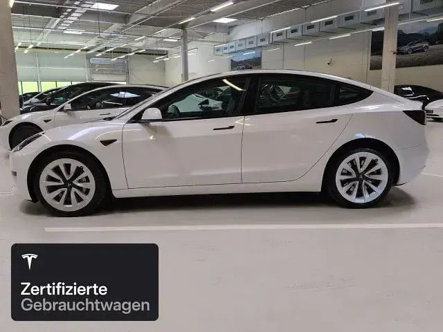 Brugt Tesla Model 3 RWD 283 kW (385 HK) 2023 Hvid Sedan