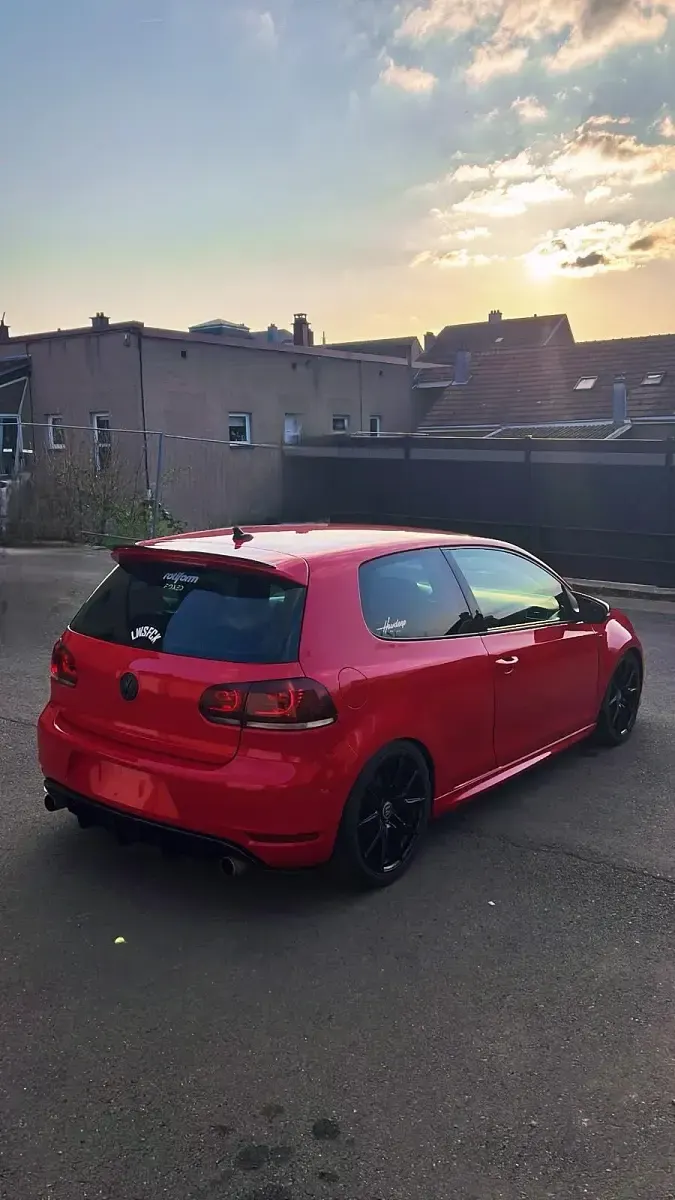 Gebraucht VW Golf VI GTI 211 PS (155 kW) 2011 Rot Coupé