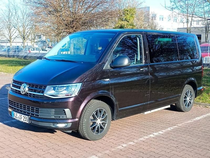 Używany VW T6 150 KM (110 kW) 2016 Purpurowy Van