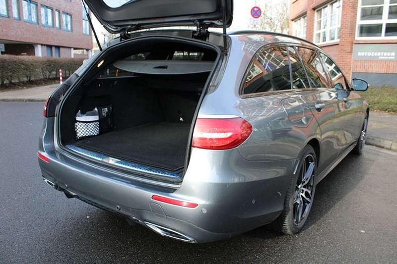 Gebraucht Mercedes E400 AMG line 340 PS (250 kW) 2018 Selenitgrau Kombi