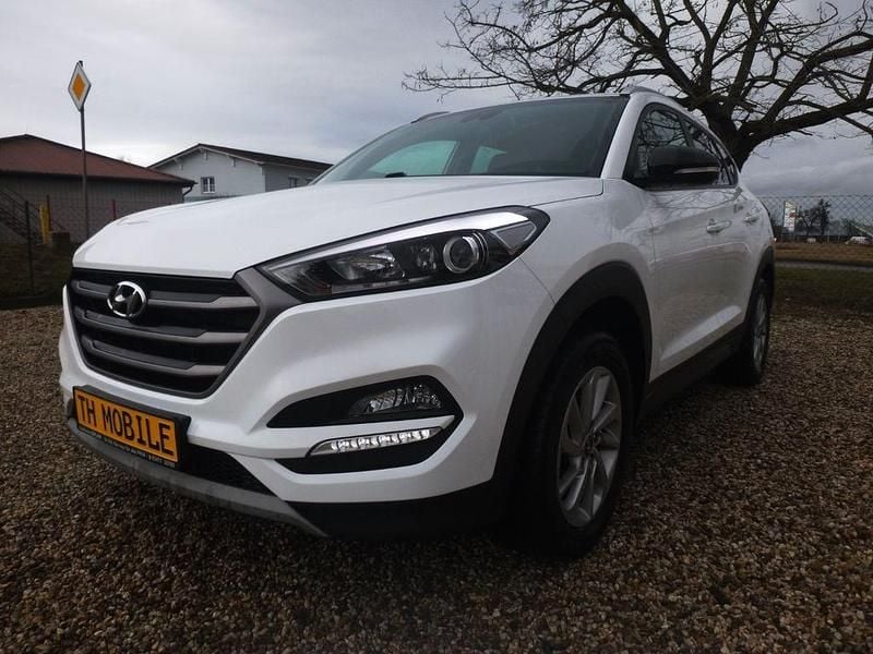 Gebraucht Hyundai Tucson Passion 132 PS (97 kW) 2018 Weiß SUV