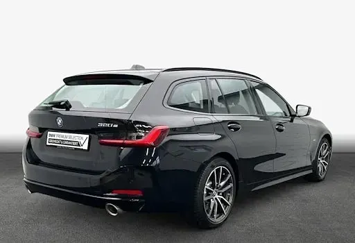 Second-hand BMW 320e 204 CP (150 kW) 2022 Negru Break