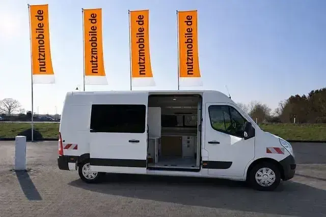 Gebraucht Renault Master 131 PS (96 kW) 2019 Weiß Van / Kleinbus