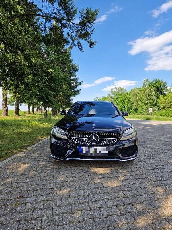 Schwarz Gebraucht 2014 Mercedes C200 AMG line Limousine | 14.600 € (Etwas zu teuer) - Bild 1/4