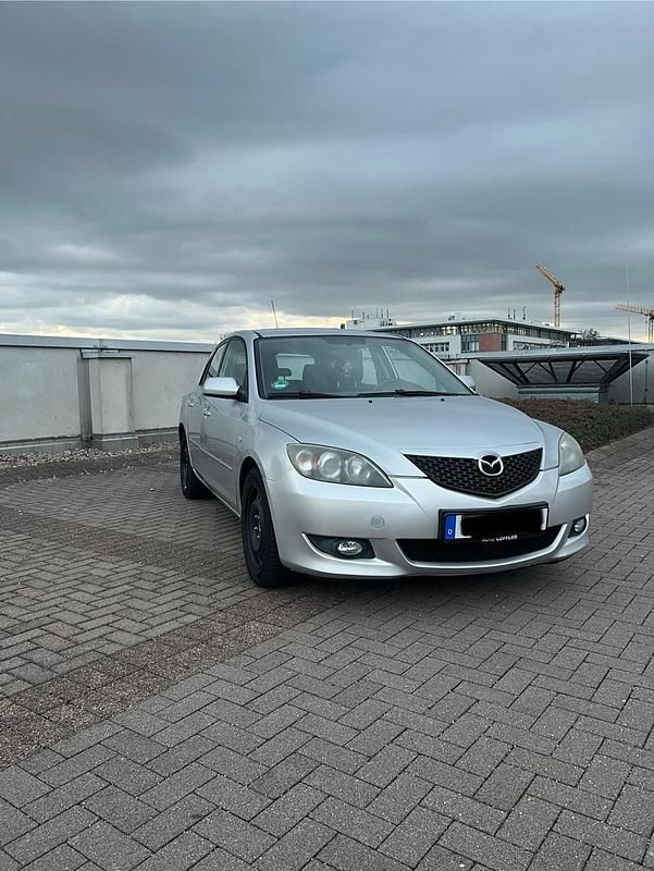 Silber Gebraucht 2004 Mazda 3 Kleinwagen | 2.500 € (Guter Preis) - Bild 1/4