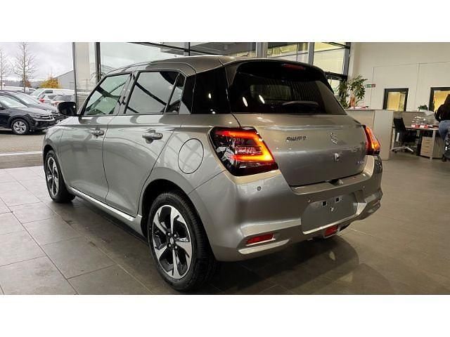 Gebraucht Suzuki Swift Comfort+ 83 PS (61 kW) 2025 Premium silber metallic Kleinwagen