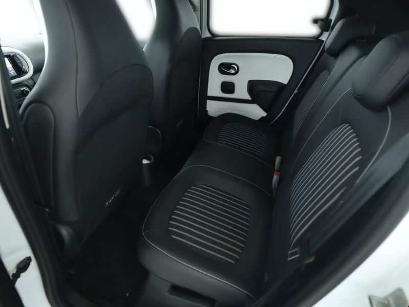 Gebraucht Renault Twingo Techno 60 kW (82 PS) 2023 Weiß Kleinwagen