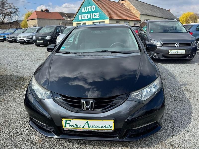 Gebraucht Honda Civic Comfort 99 PS (72 kW) 2012 Schwarz Limousine