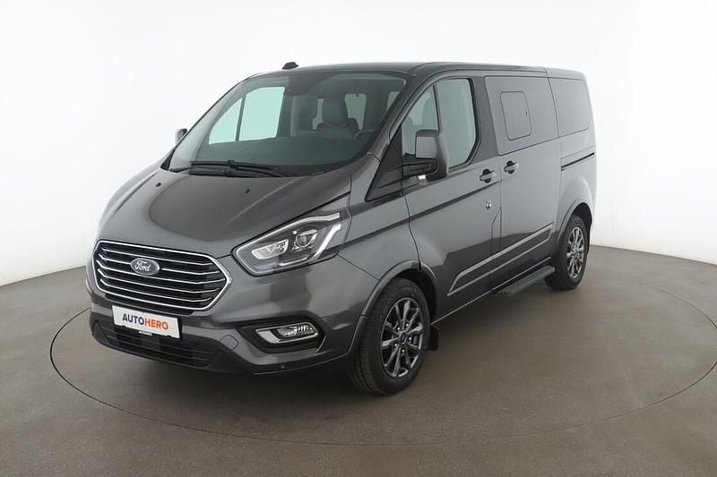 Grau Gebraucht 2020 Ford Tourneo Custom Titanium Van / Kleinbus | 37.290 € (Fairer Preis) - Bild 1/3
