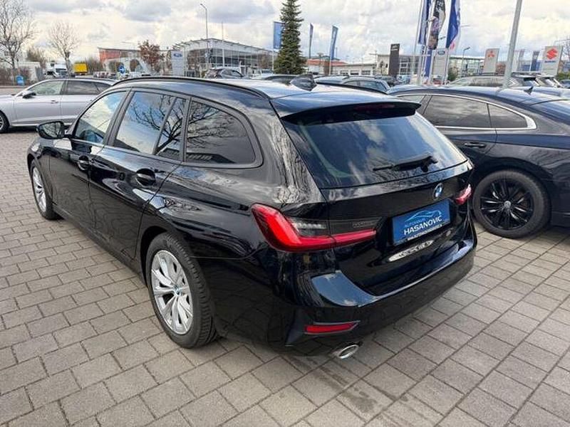 Gebraucht BMW 320 Advantage 190 PS (139 kW) 2019 Schwarz Kombi