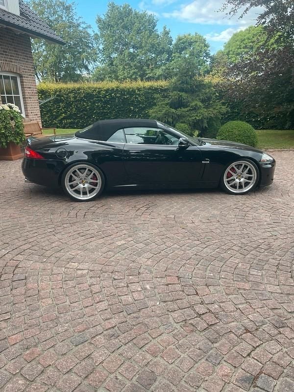 Gebraucht Jaguar XKR 510 PS (375 kW) 2011 Schwarz Cabrio