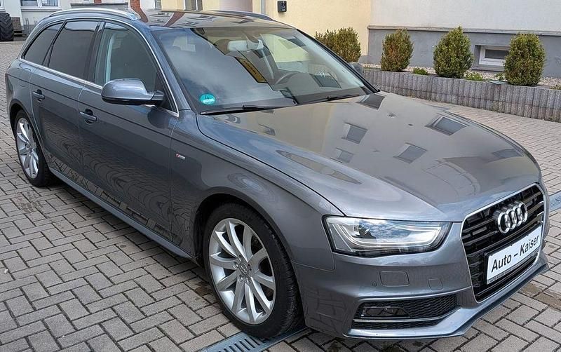 Używany Audi A4 Ambition 170 KM (125 kW) 2015 Szary Kombi