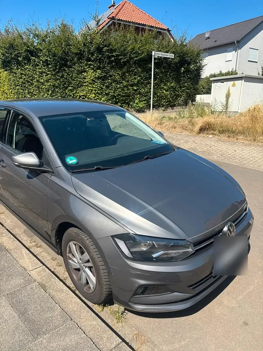 Gebraucht VW Polo 95 PS (69 kW) 2019 Grau Kleinwagen