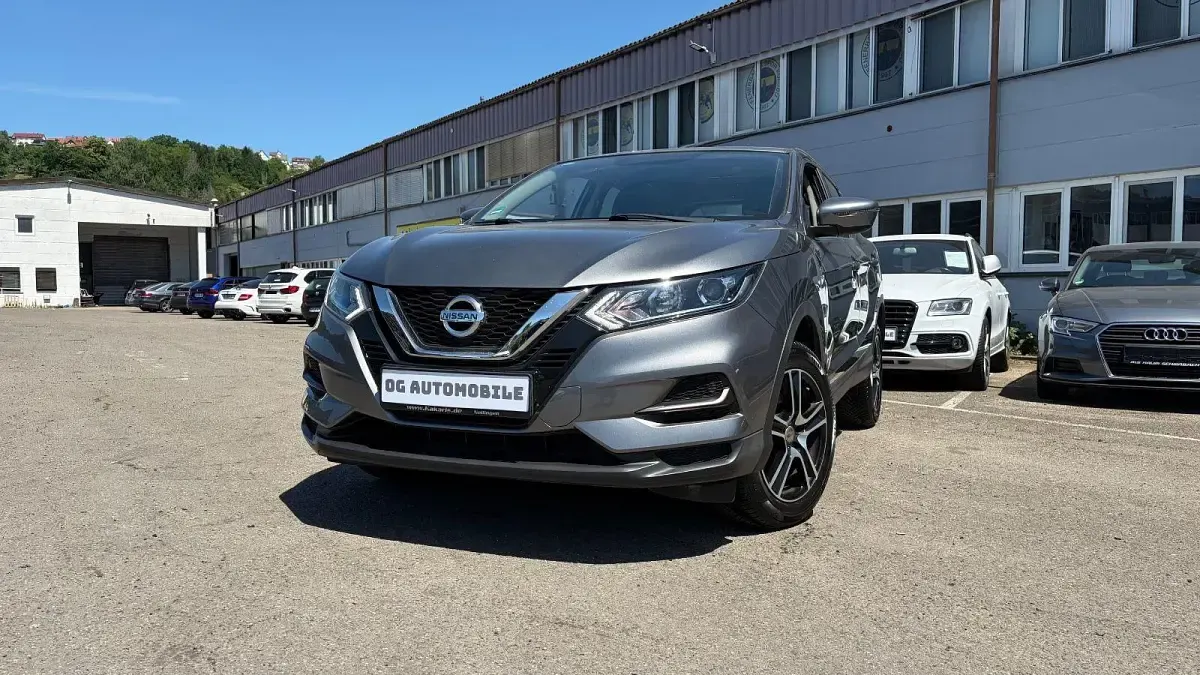 Gebraucht Nissan Qashqai Visia 140 PS (102 kW) 2019 Grau SUV