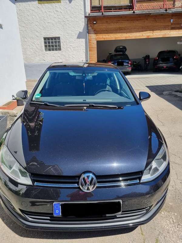 Schwarz Gebraucht 2014 VW Golf VII Cup Limousine | 11.500 € (Fairer Preis) - Bild 1/4