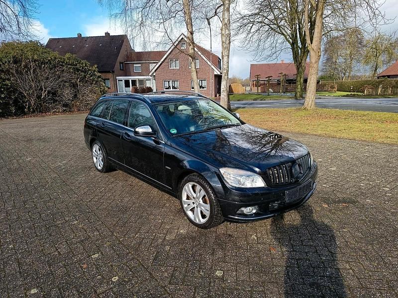 Gebraucht Mercedes C320 Elegance 224 PS (164 kW) 2008 Schwarz Kombi