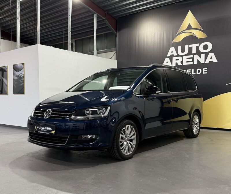Blau Gebraucht 2012 VW Sharan Style Van / Kleinbus | 14.499 € (Teuer) - Bild 1/4