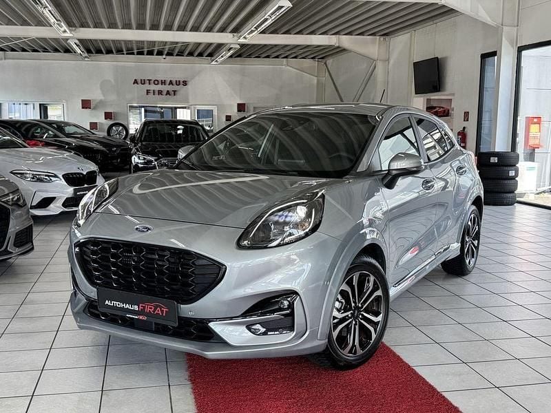 Grau Gebraucht 2023 Ford Puma Gen-E ST-Line X SUV | 22.449 € - Bild 1/4