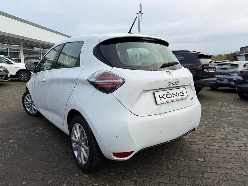 Gebraucht Renault Zoe Experience 50 kW (69 PS) 2021 Weiß Kleinwagen