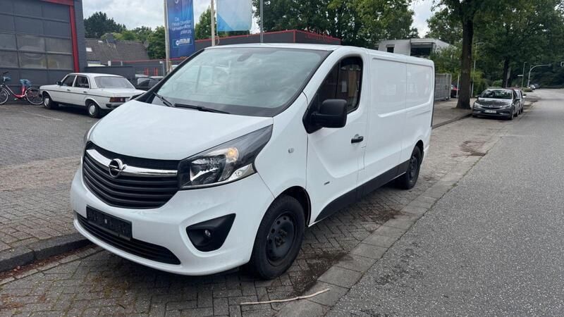 Gebraucht Opel Vivaro 145 PS (106 kW) 2017 Weiß Van / Kleinbus
