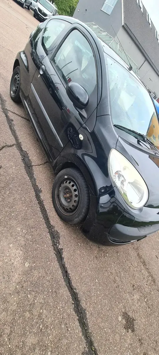 Gebraucht Citroën C1 68 PS (50 kW) 2008 Schwarz Kleinwagen