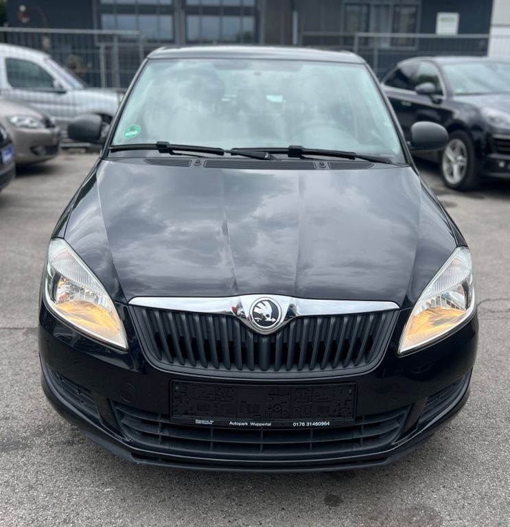 Schwarz Gebraucht 2013 Skoda Fabia Cool Edition Kleinwagen | 3.899 € (Fairer Preis) - Bild 1/4