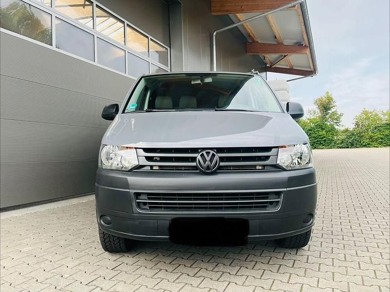 Gebraucht VW T5 140 PS (102 kW) 2013 Grau Van