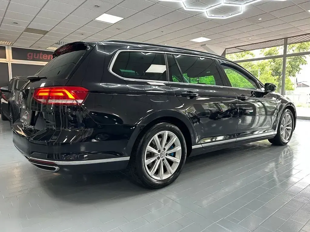 Gebraucht VW Passat 239 PS (175 kW) 2015 Schwarz Limousine