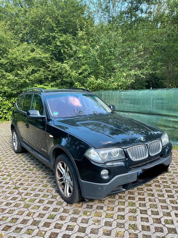 Schwarz Gebraucht 2010 BMW X3 SUV | 4.000 € (Superpreis) - Bild 1/4