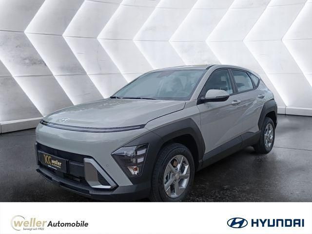 Grau Neu 2025 Hyundai Kona Select SUV | 24.990 € (Fairer Preis) - Bild 1/4