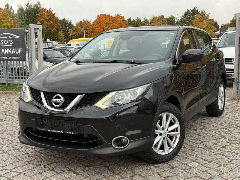 Schwarz Gebraucht 2016 Nissan Qashqai Acenta SUV | 9.290 € (Fairer Preis) - Bild 1/4