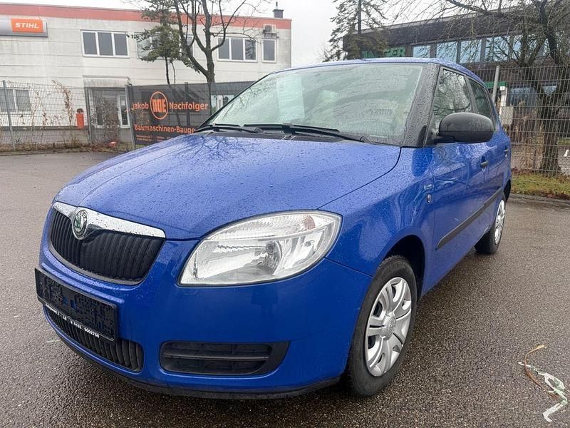Gebraucht Skoda Fabia 60 PS (44 kW) 2009 Blau Limousine