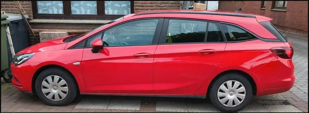 Gebraucht Opel Astra Active 125 PS (91 kW) 2018 Rot Kombi