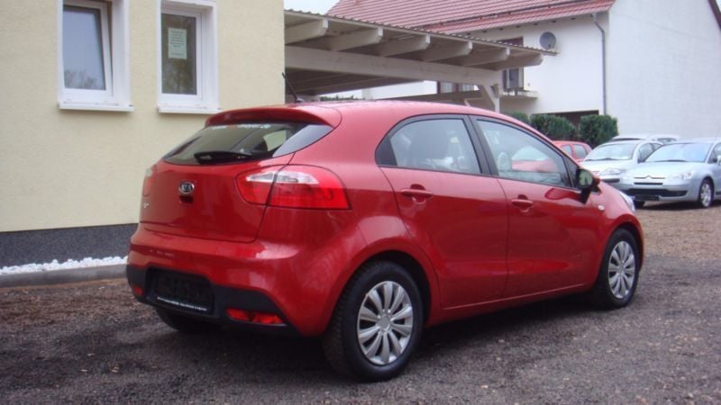 Dream auto kia
