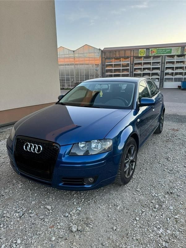 Second-hand Audi A3 140 CP (102 kW) 2006 Albastru Hatchback