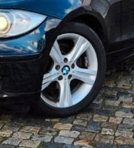 Gebraucht BMW 118 143 PS (105 kW) 2011 Schwarz Kleinwagen