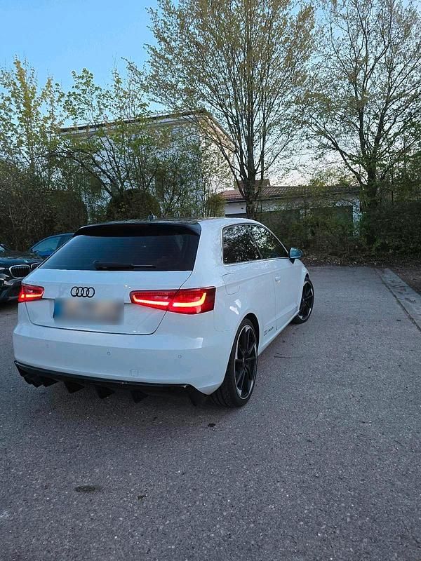Second-hand Audi A3 122 CP (89 kW) 2012 Alb Hatchback