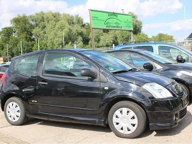 Lack onyx schwarz/lackierung Gebraucht 2008 Citroën C2 VTR Sport Kleinwagen | 3.990 € (Etwas zu teuer) - Bild 1/4