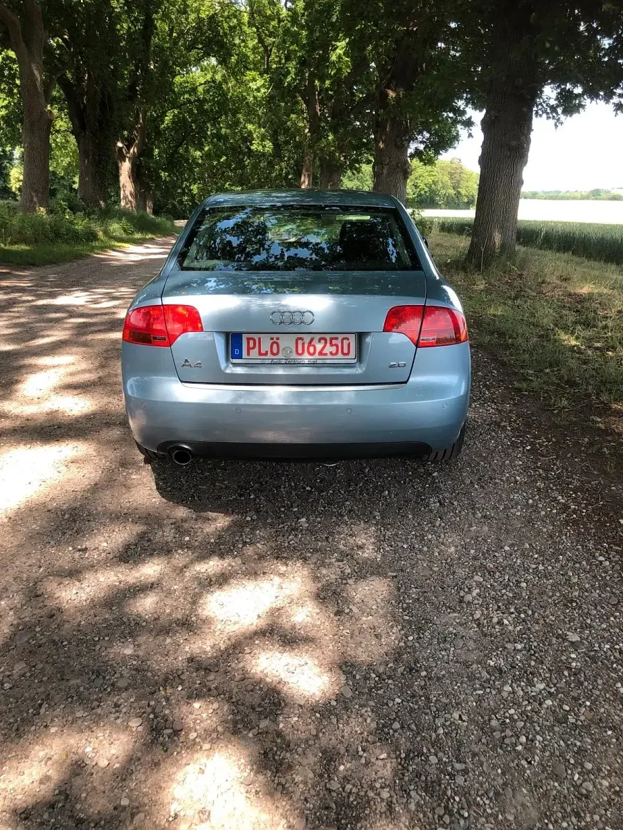 Gebraucht Audi A4 131 PS (96 kW) 2007 Andere farben Limousine