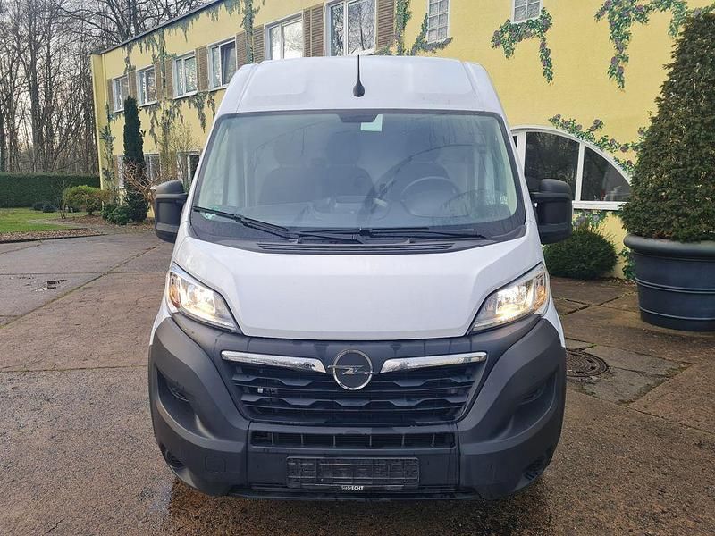 Gebraucht Opel Movano Edition 120 PS (88 kW) 2024 Weiß Van