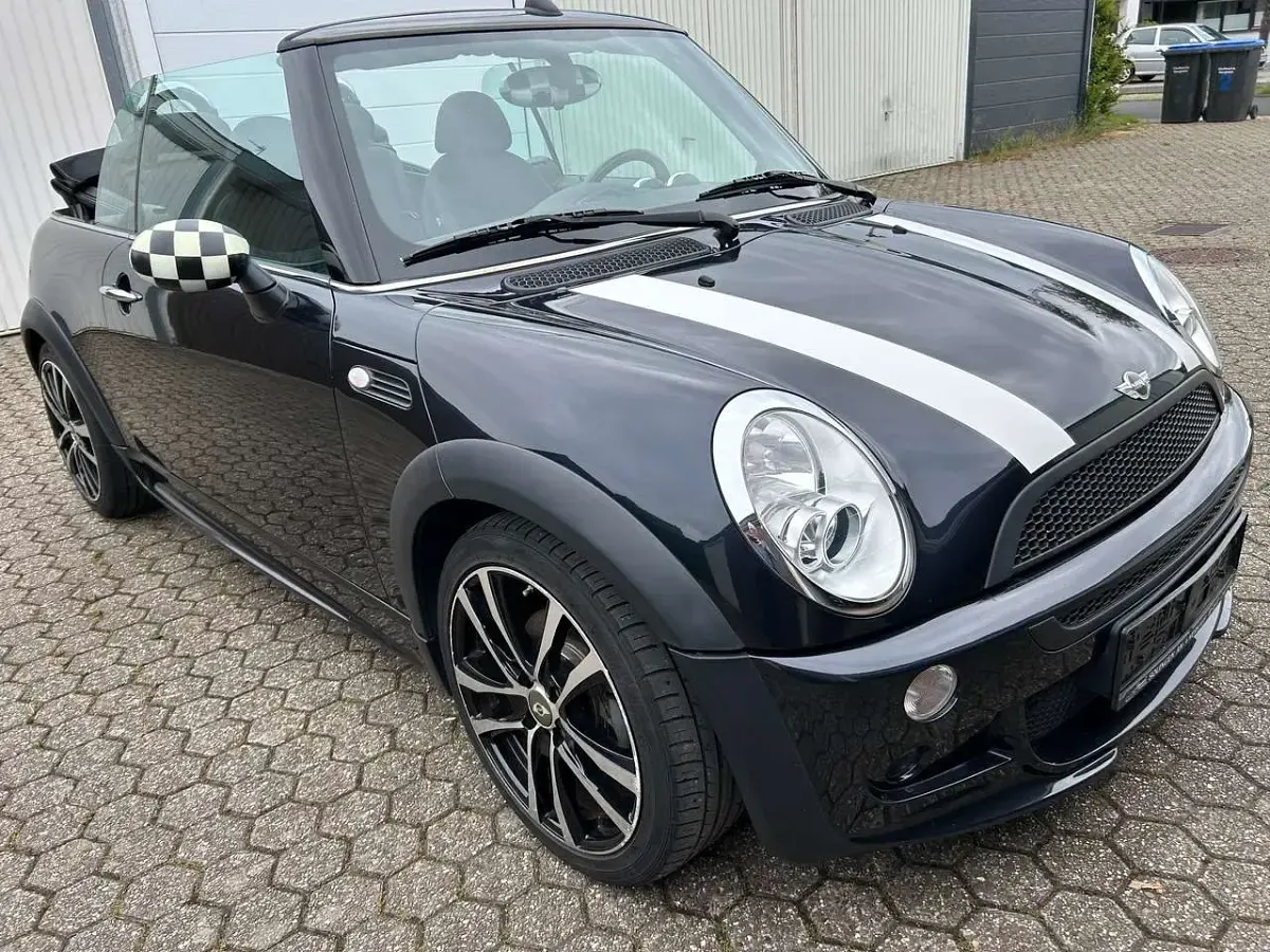 Gebraucht Mini One Cabriolet 90 PS (66 kW) 2007 Astro black metallic Cabrio