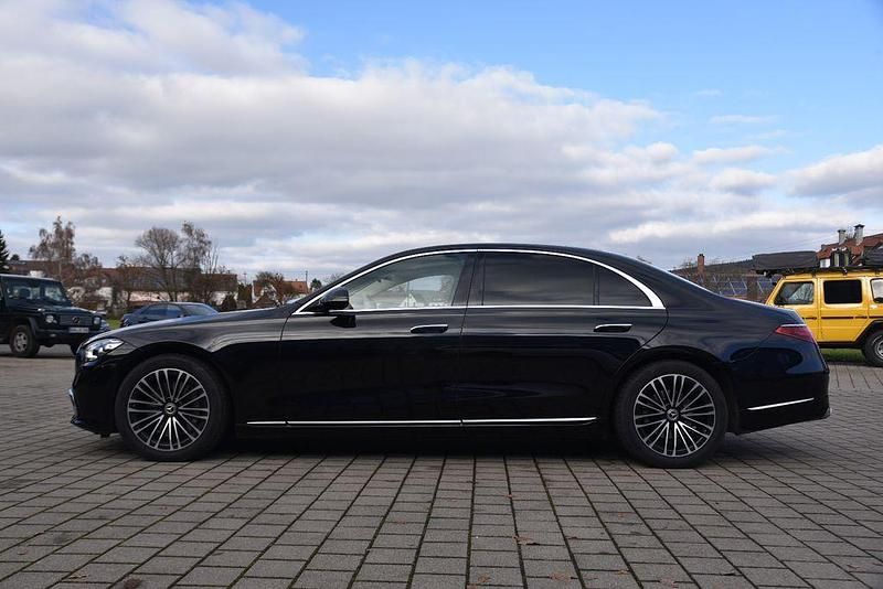 Gebraucht Mercedes S400 330 PS (242 kW) 2021 Obsidianschwarz  metalliclack Limousine