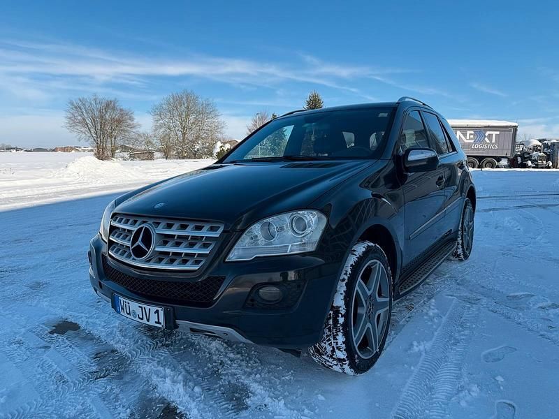 Gebraucht Mercedes ML420 306 PS (225 kW) 2008 Schwarz SUV