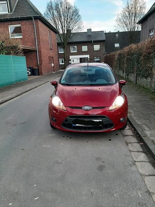 Gebraucht Ford Fiesta 82 PS (60 kW) 2009 Violet Kleinwagen