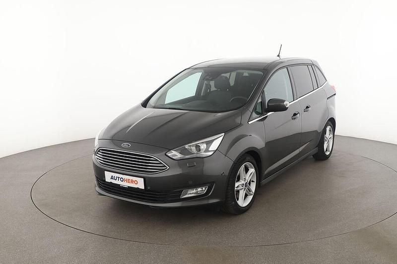 Grau Gebraucht 2019 Ford Grand C-Max Titanium Van / Kleinbus | 17.400 € (Etwas zu teuer) - Bild 1/3