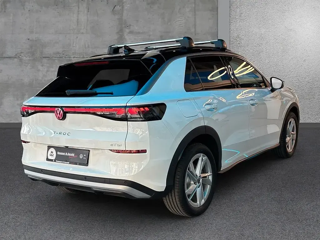 Gebraucht VW T-Roc Life 150 PS (110 kW) 2026 Weiß SUV