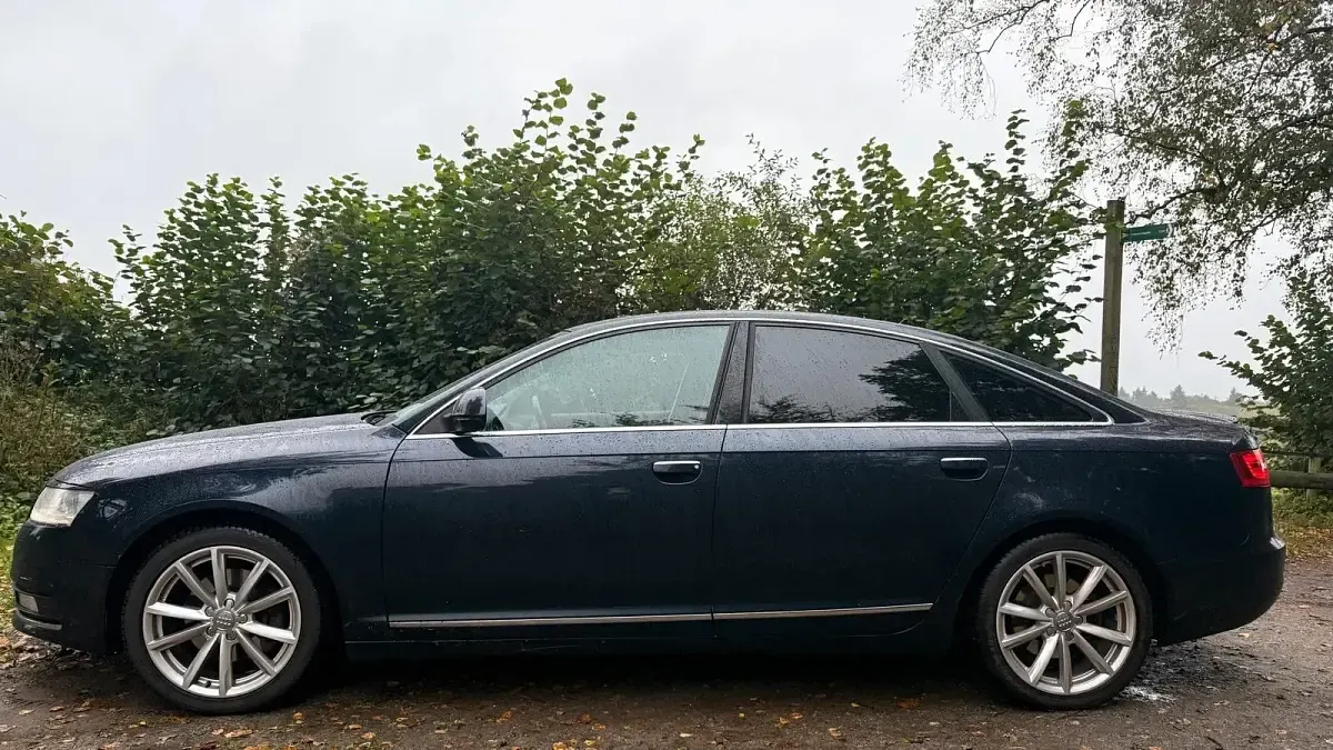 Gebraucht Audi A6 190 PS (139 kW) 2009 Blau Limousine